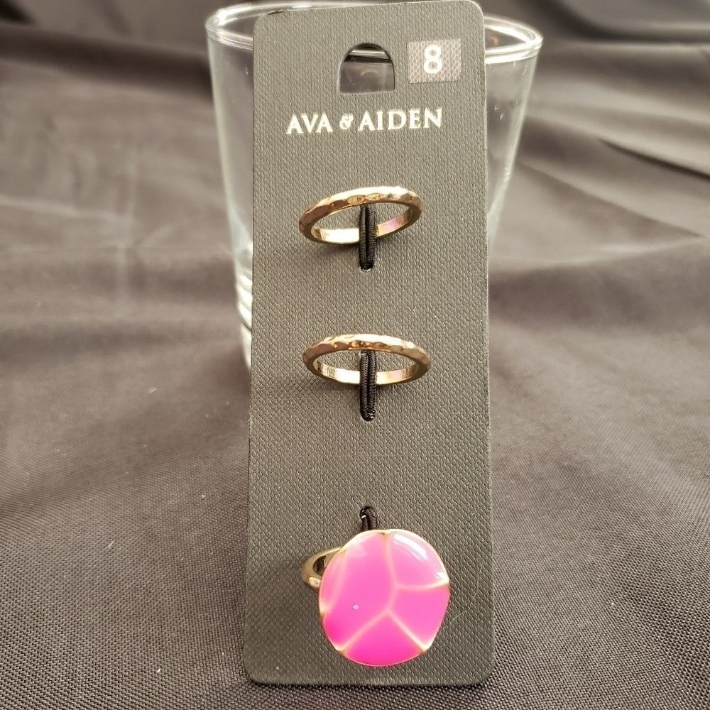 AVA & AIDEN Size 8 Cocktail Rings - Picture 2 of 4